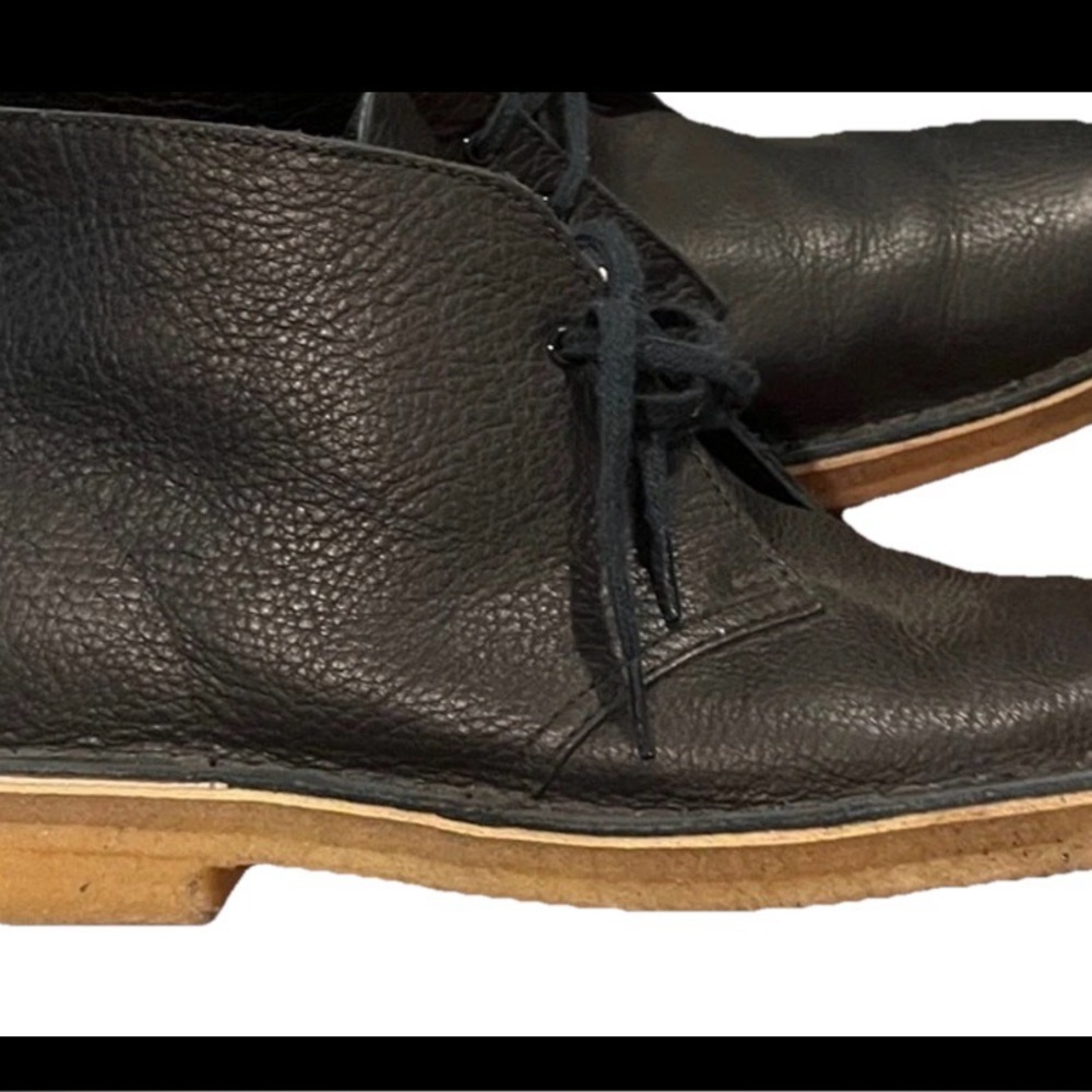 CLARKS DESERT BOOT - NAVY LEATHER 11.5 - Picture 2 of 7
